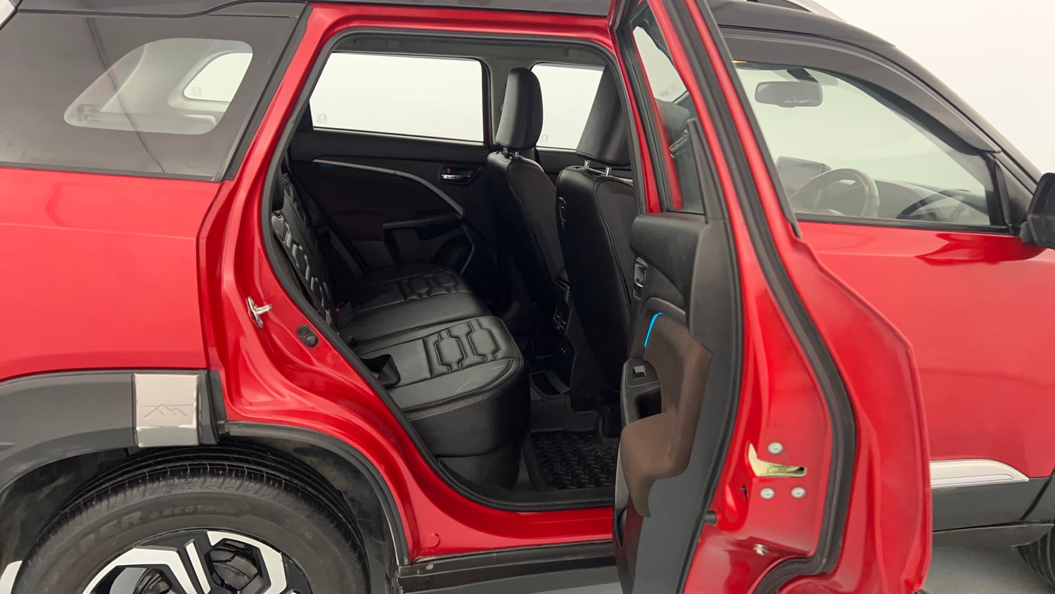 Used 2023 Maruti Suzuki Brezza Zxi Plus Dual Tone Petrol Manual interior RIGHT SIDE REAR DOOR CABIN VIEW
