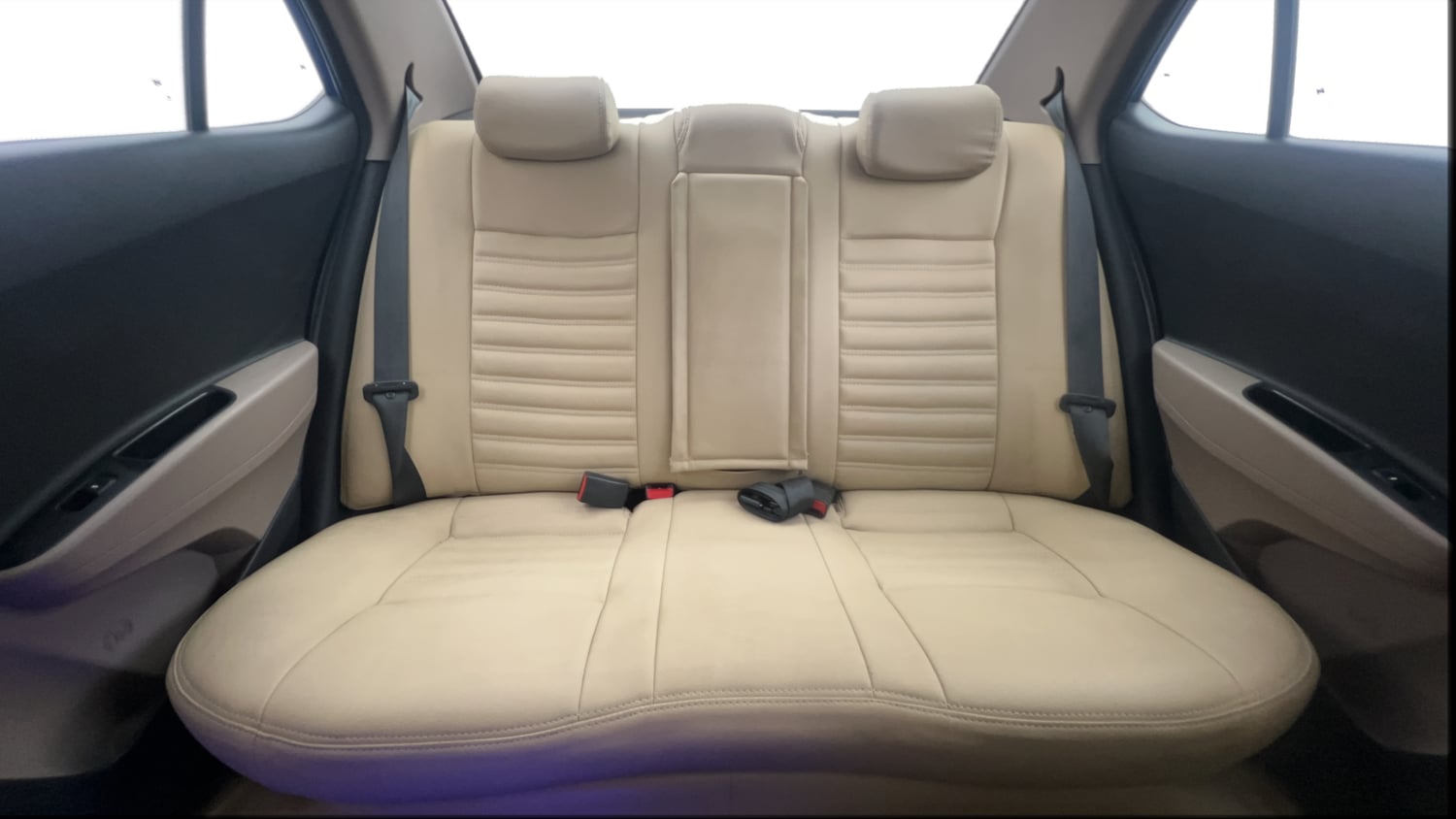Used 2015 Hyundai Xcent S 1.2 (O) Petrol Manual interior REAR SEAT CONDITION VIEW