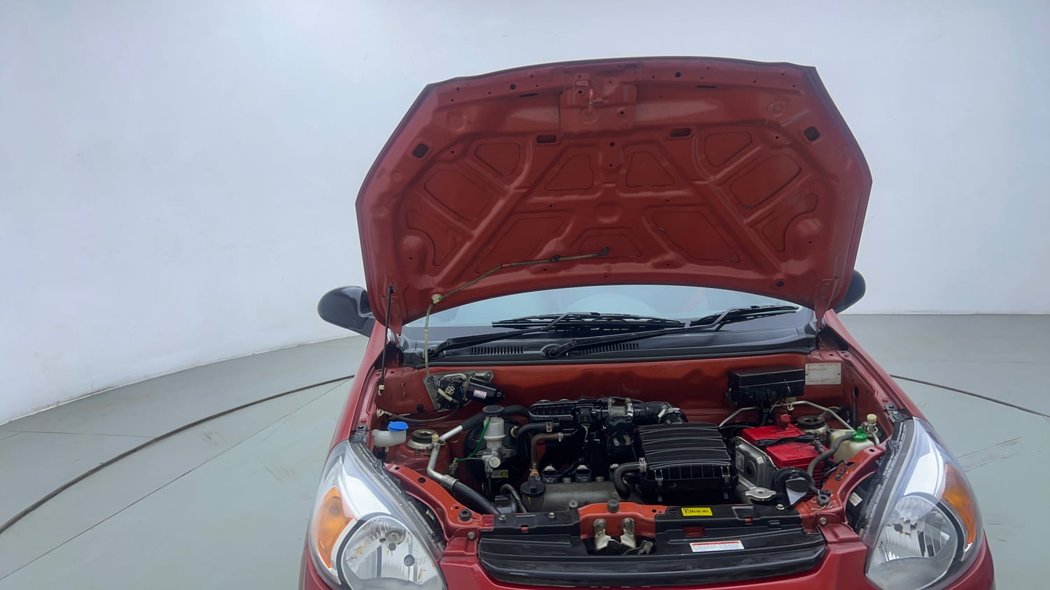 Used 2017 Maruti Suzuki Alto 800 VXi Petrol Manual engine ENGINE & BONNET OPEN FRONT VIEW