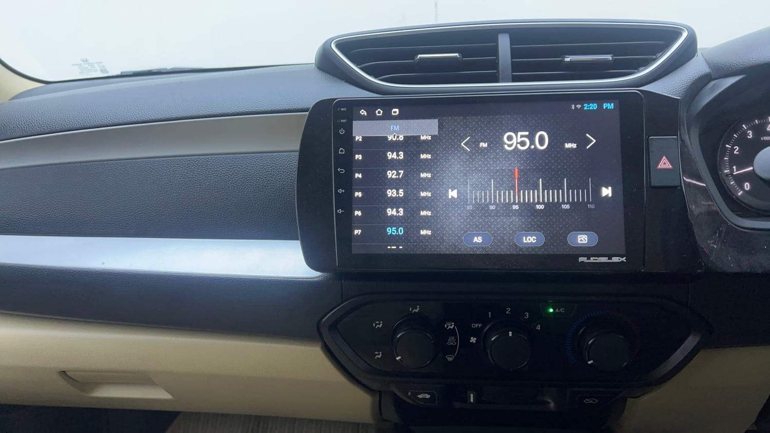 Used 2024 Honda Amaze S 1.2 Petrol MT Petrol Manual interior MUSIC SYSTEM & AC CONTROL VIEW