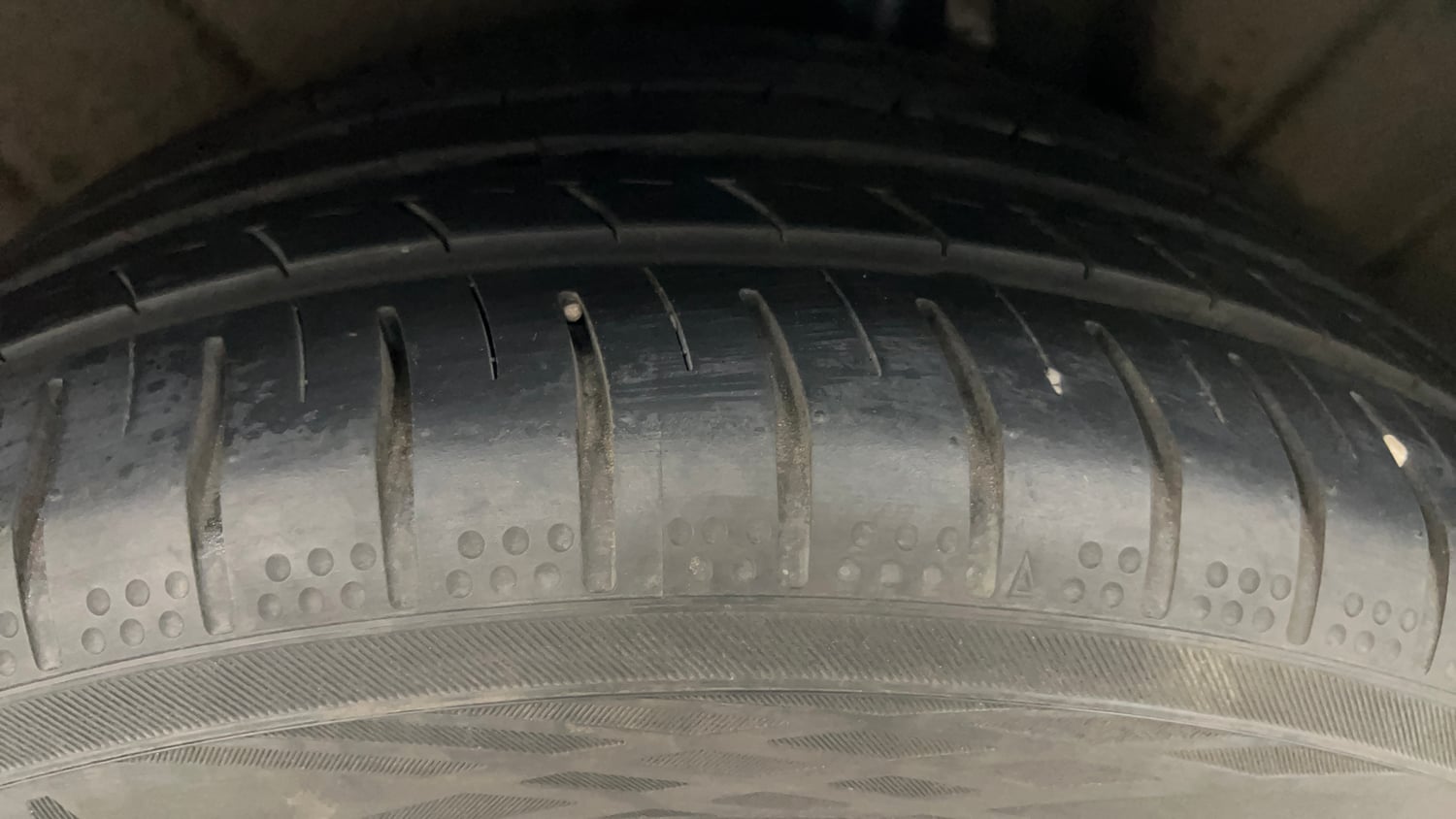 Used 2018 Audi A4 30 TFSI Premium Plus Petrol Automatic tyres LEFT REAR TYRE TREAD VIEW