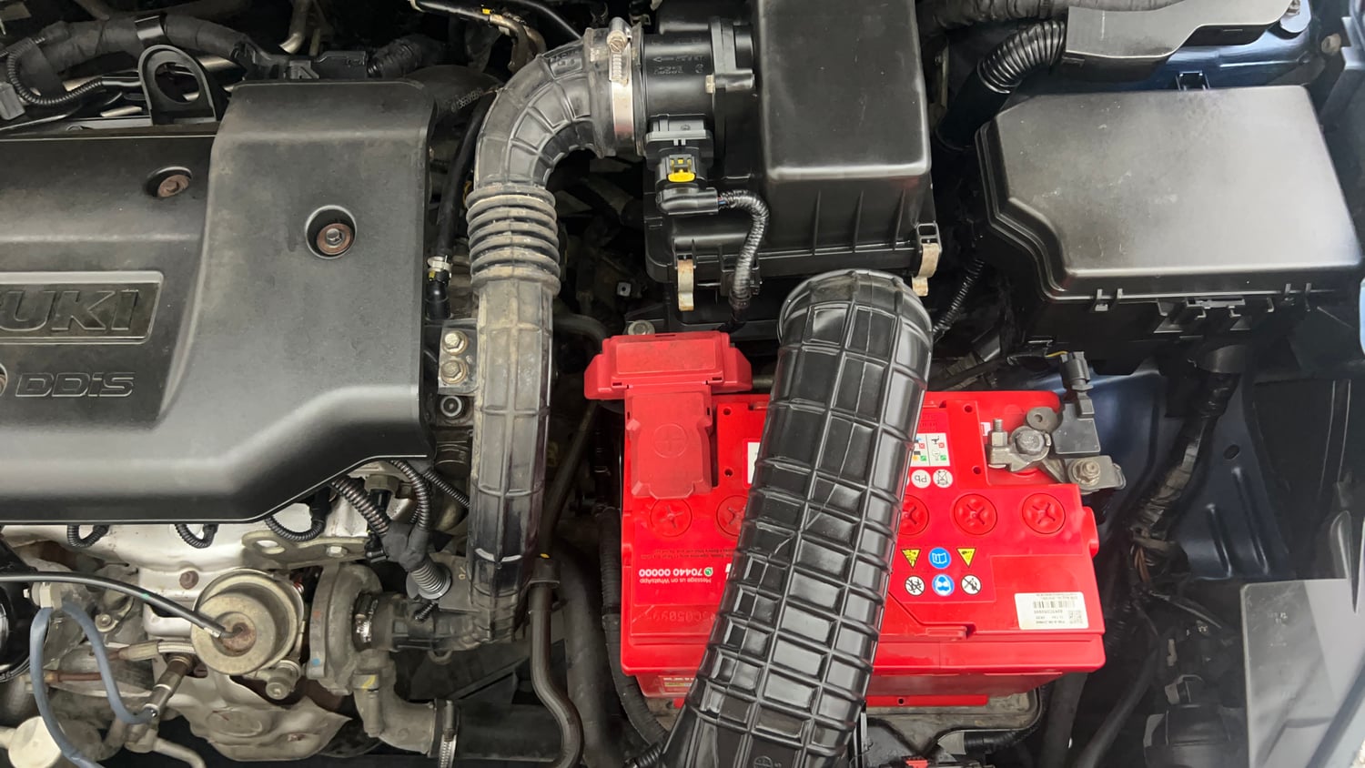 Used 2018 Maruti Suzuki S-Cross Zeta 1.3 Diesel Manual engine ENGINE LEFT SIDE VIEW