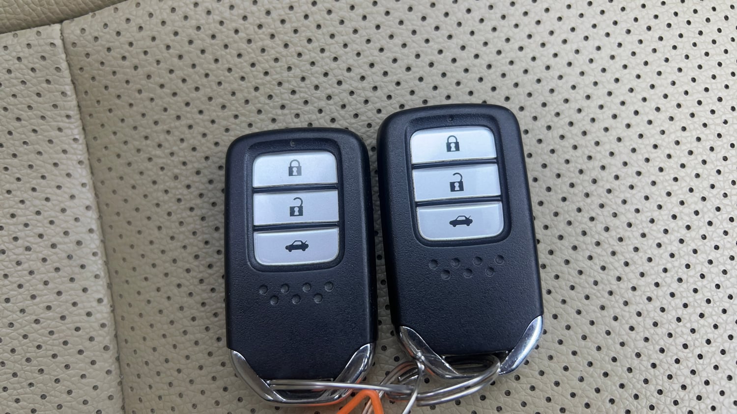 Used 2017 Honda City V CVT Petrol Petrol Automatic extra CAR KEY VIEW