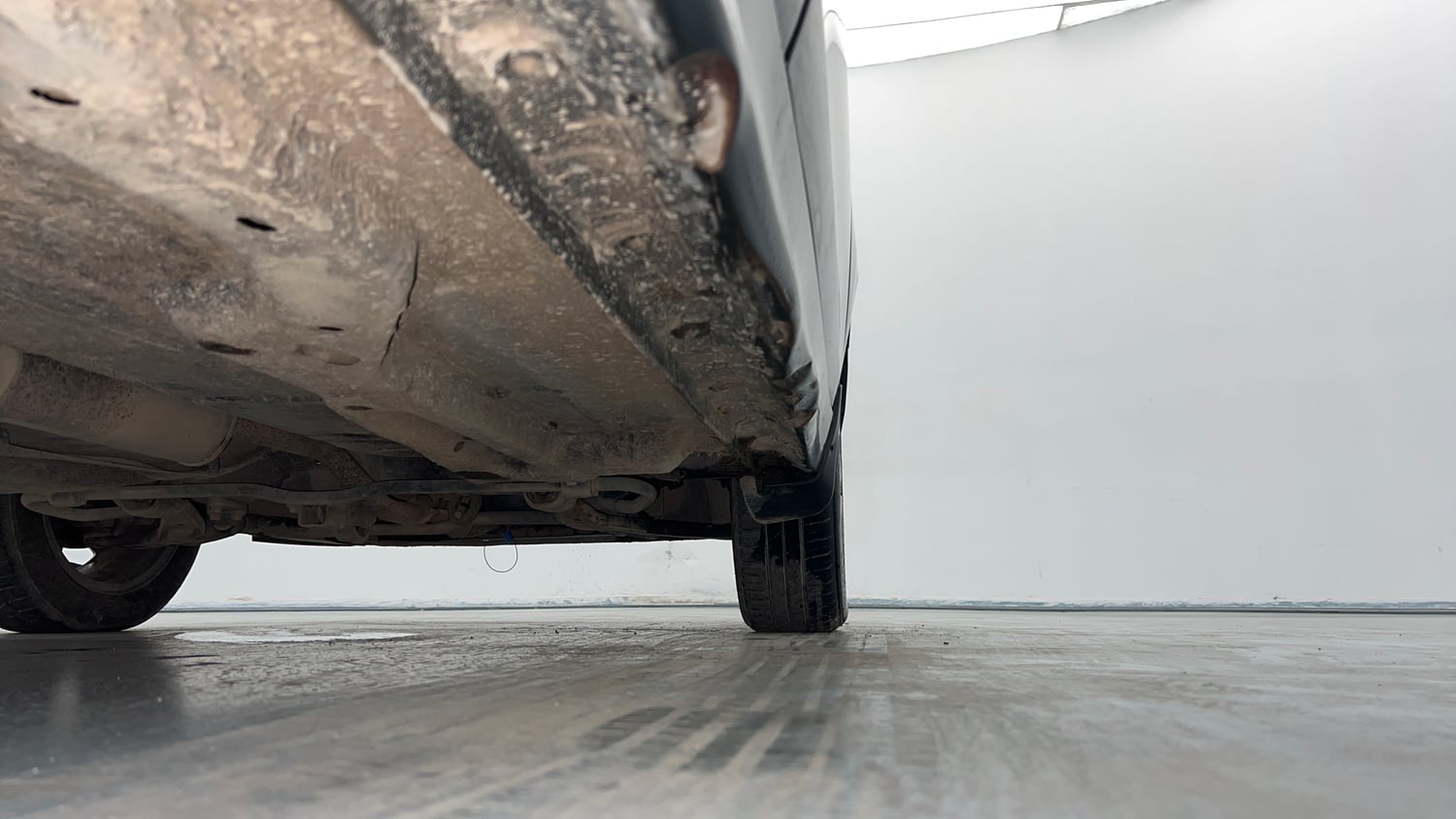 Used 2020 Tata Tiago XZ Plus Petrol Manual extra REAR RIGHT UNDERBODY VIEW