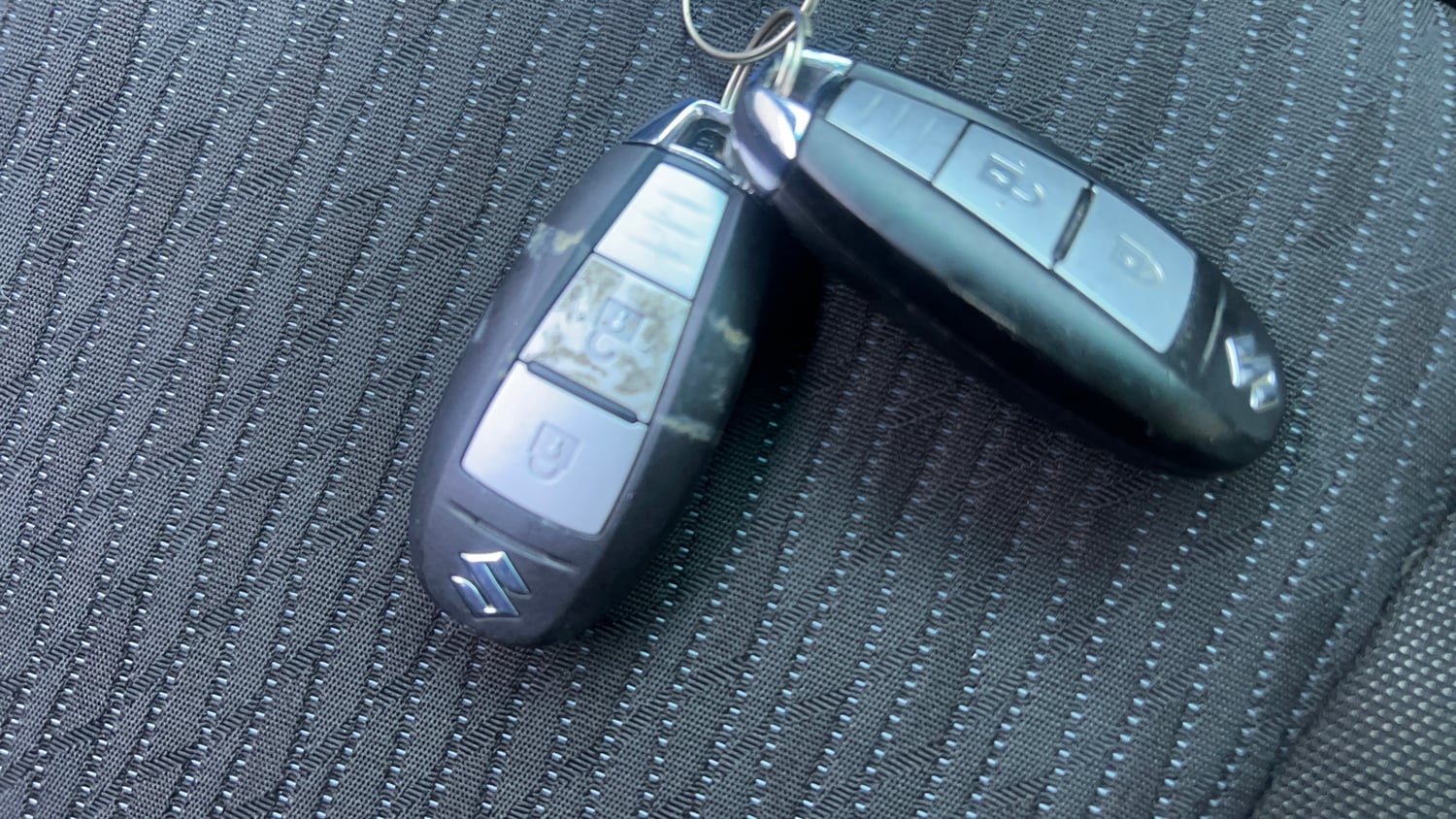 Used 2016 Maruti Suzuki Baleno Zeta 1.2 Petrol Manual extra CAR KEY VIEW