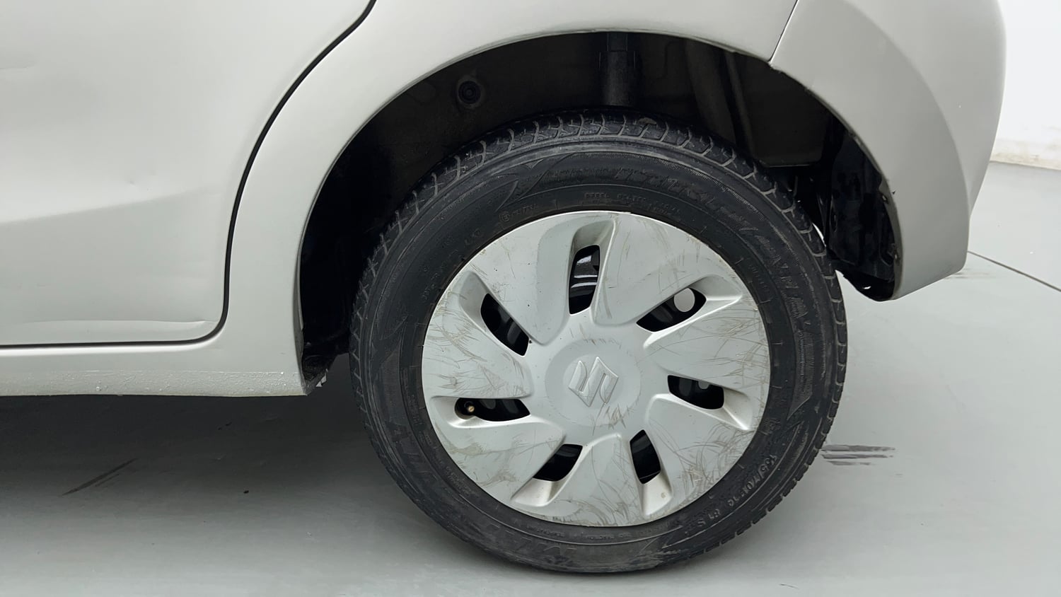 Used 2017 Maruti Suzuki Celerio ZXi Petrol Manual tyres LEFT REAR TYRE RIM VIEW