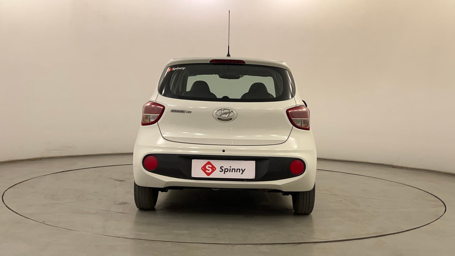 Used 2018 Hyundai Grand i10 Magna AT 1.2 Kappa VTVT Petrol Automatic exterior BACK VIEW