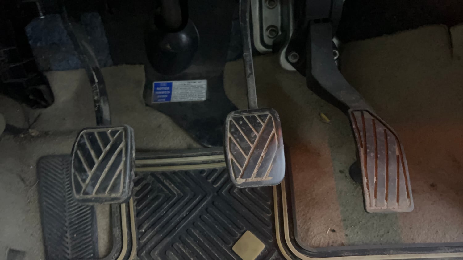 Used 2016 Maruti Suzuki Ciaz ZXi Petrol Manual interior PEDALS VIEW