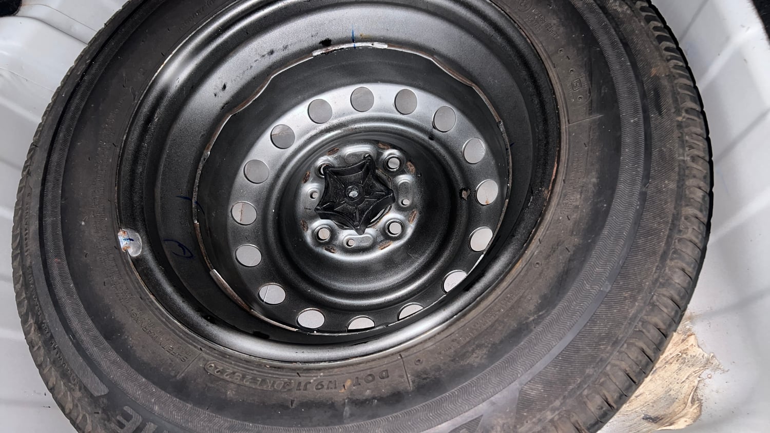 Used 2022 Tata Altroz XM Plus Petrol Petrol Manual tyres SPARE TYRE VIEW