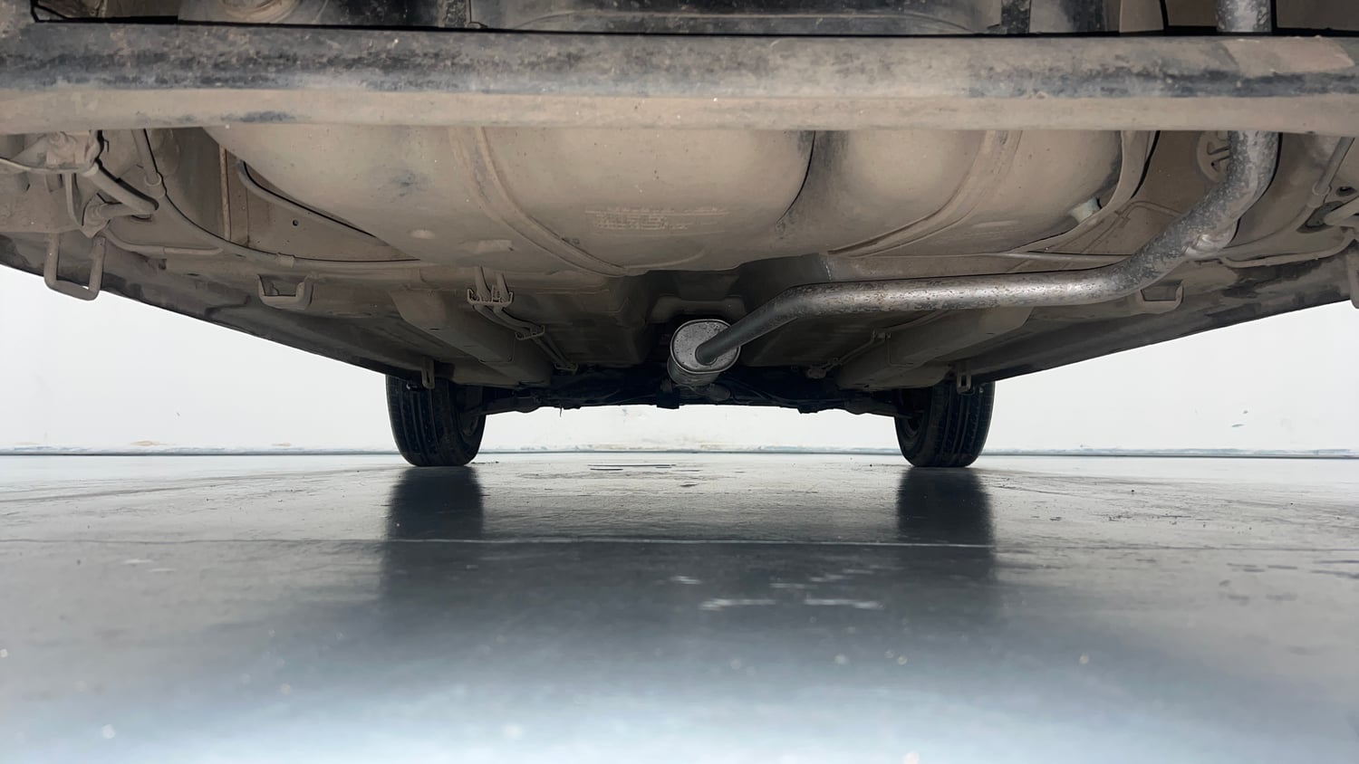 Used 2020 Maruti Suzuki Celerio VXi AMT Petrol Automatic extra REAR UNDERBODY VIEW (TAKEN FROM REAR)