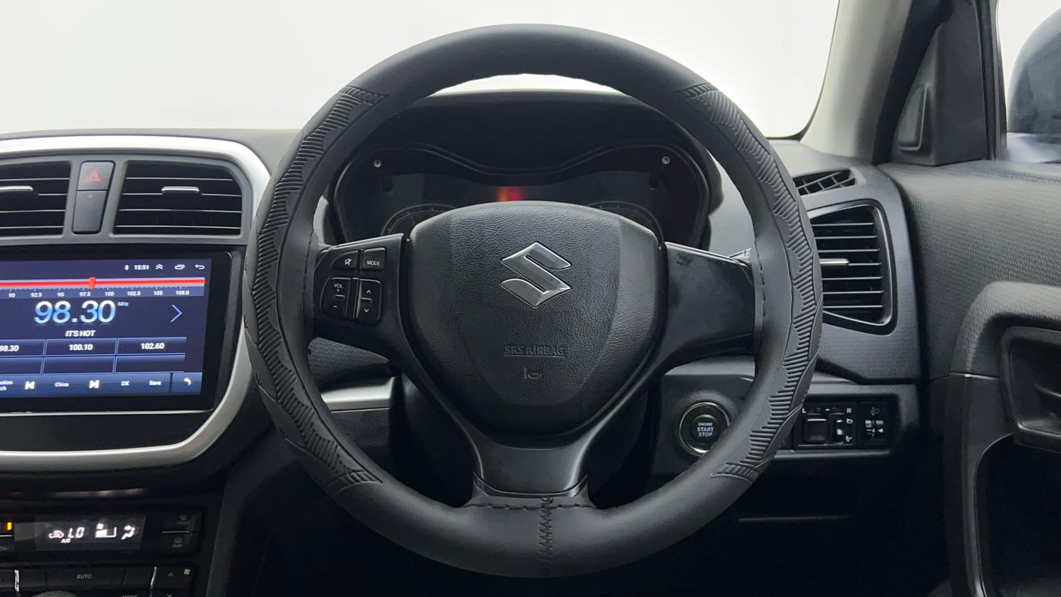 Used 2020 Maruti Suzuki Vitara Brezza VXi AT SHVS Petrol Automatic interior STEERING VIEW