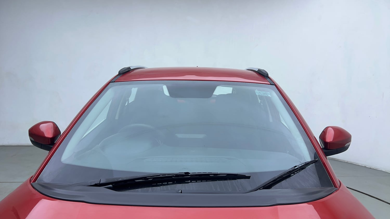 Used 2018 Tata Nexon XZ Plus Petrol Manual exterior FRONT WINDSHIELD VIEW