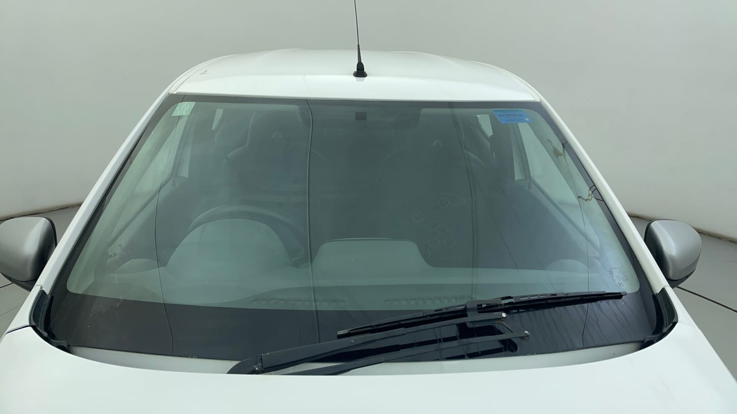 Used 2021 Renault Kwid RXT 1.0 Opt Petrol Manual exterior FRONT WINDSHIELD VIEW