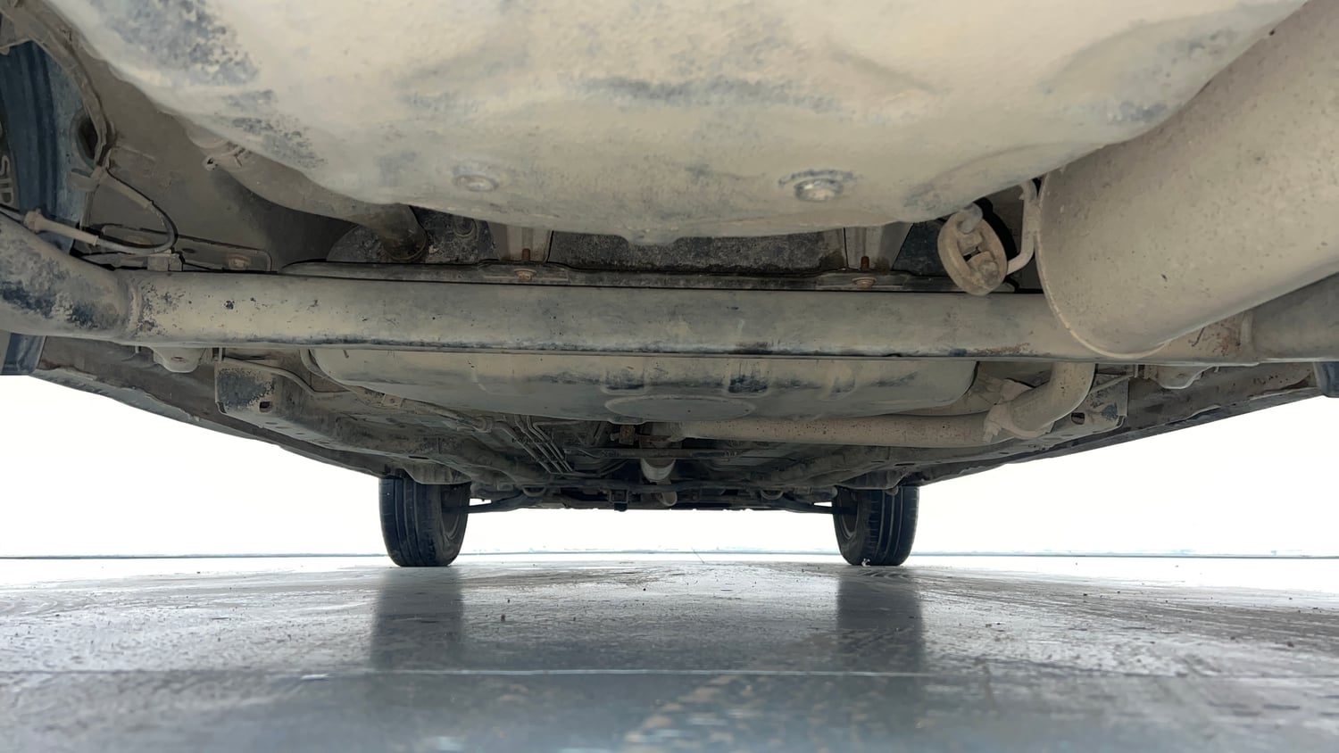 Used 2018 Tata Tigor Revotorq XZ (O) Diesel Manual extra REAR UNDERBODY VIEW (TAKEN FROM REAR)