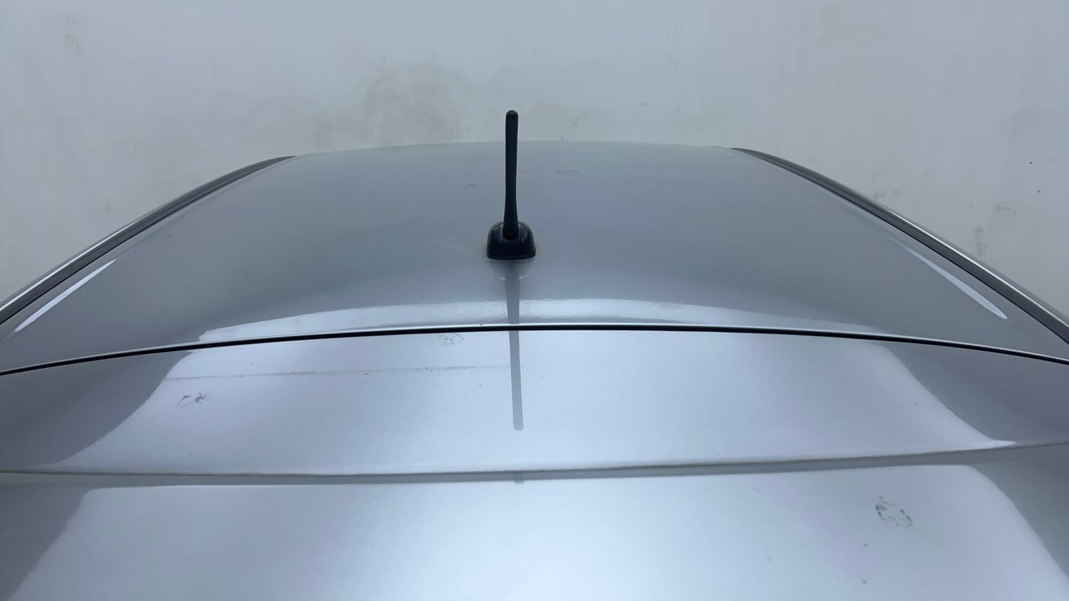 Used 2015 Maruti Suzuki Baleno Alpha 1.2 Petrol Manual exterior EXTERIOR ROOF VIEW