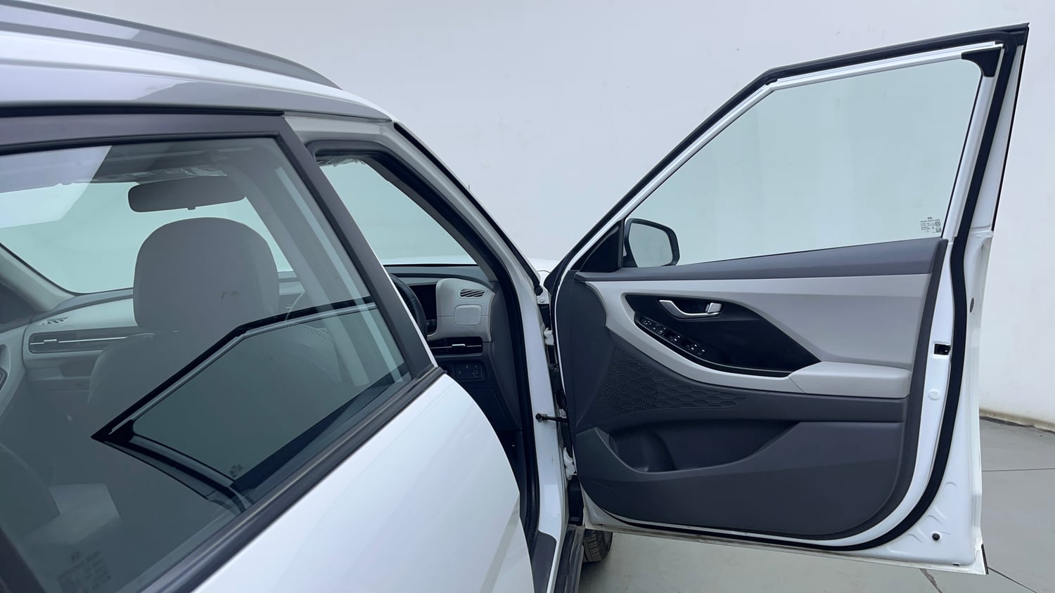 Used 2024 Hyundai Creta 1.5 MPi Petrol MT S(O) Petrol Manual interior RIGHT FRONT DOOR OPEN VIEW