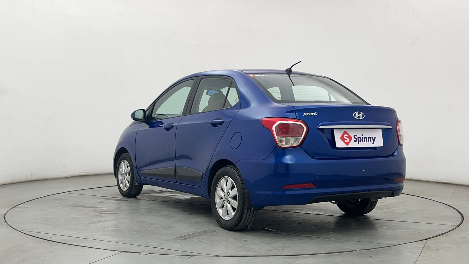 Used 2015 Hyundai Xcent S 1.2 (O) Petrol Manual exterior LEFT REAR CORNER VIEW