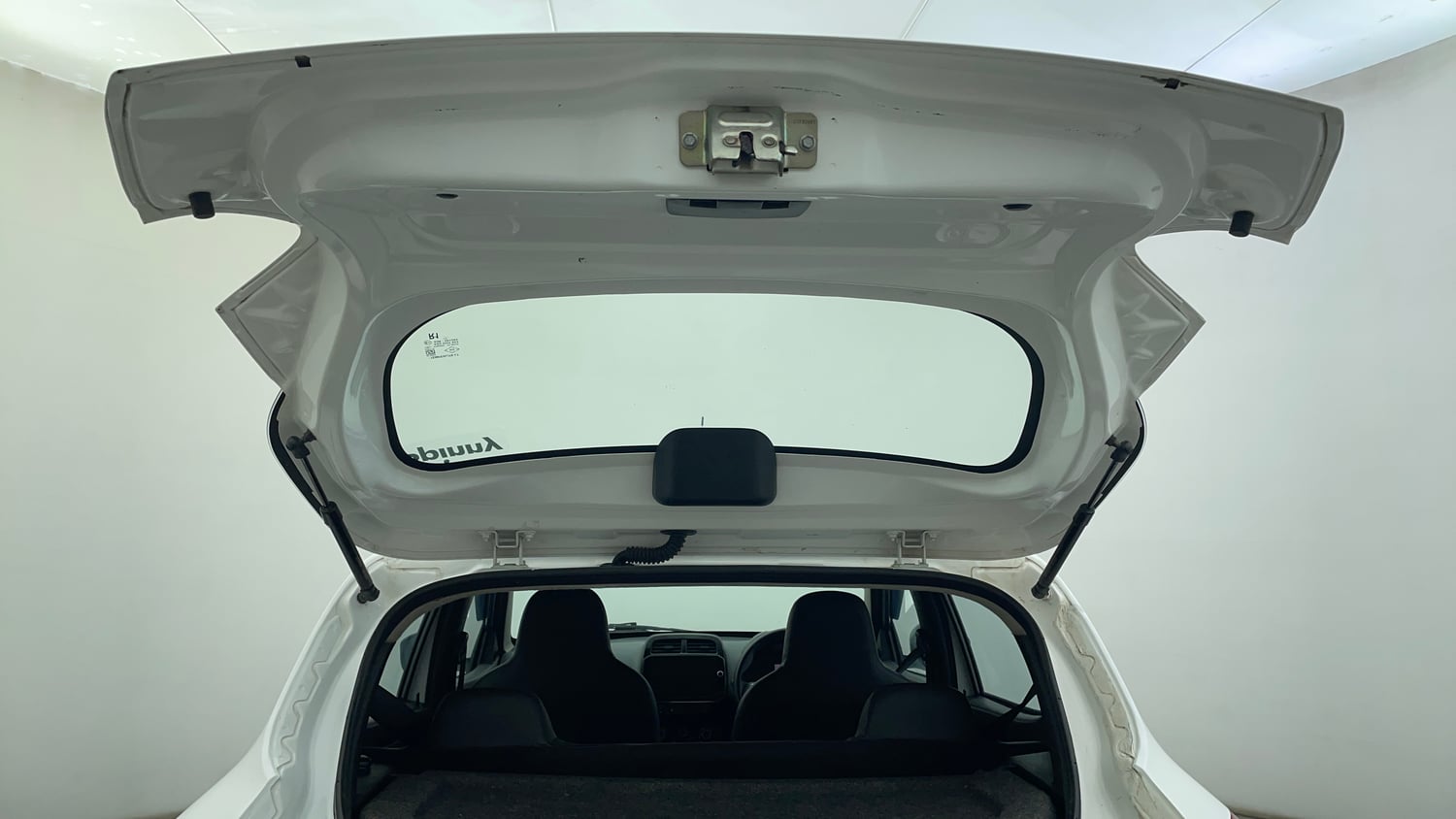 Used 2021 Renault Kwid RXT 1.0 Opt Petrol Manual interior DICKY DOOR OPEN VIEW