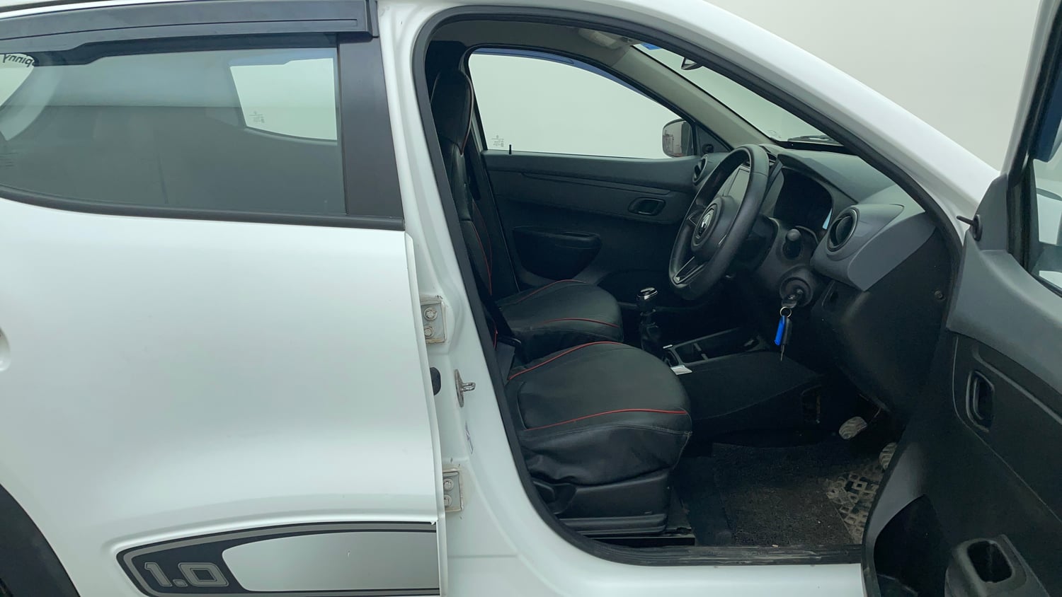 Used 2021 Renault Kwid RXT 1.0 Opt Petrol Manual interior RIGHT SIDE FRONT DOOR CABIN VIEW
