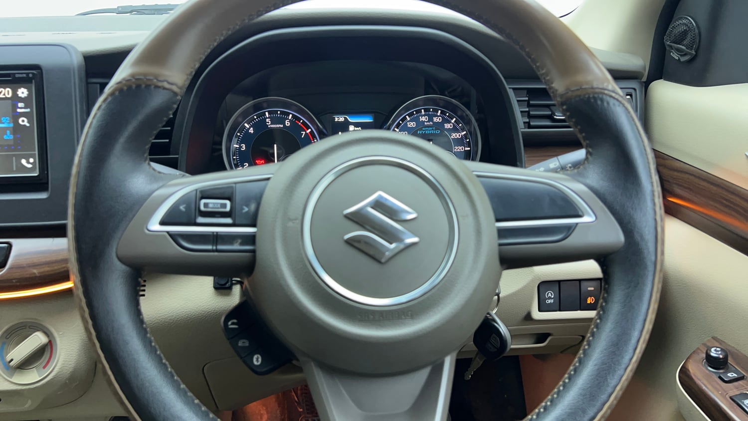 Used 2021 Maruti Suzuki New Ertiga VXi Petrol Manual top_features Steering mounted controls