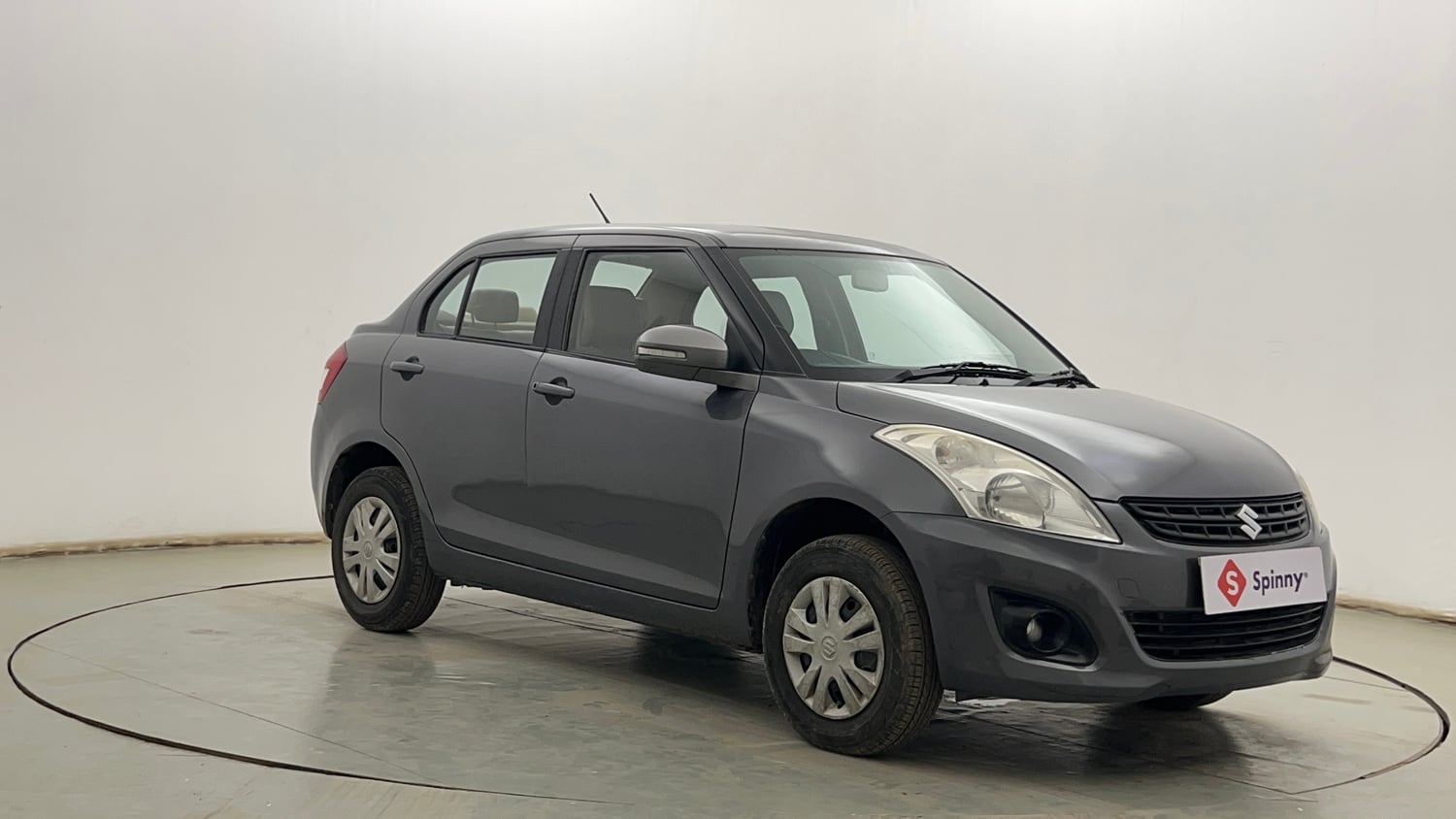 Used 2014 Maruti Suzuki Swift Dzire VXI Petrol Manual exterior RIGHT FRONT CORNER VIEW