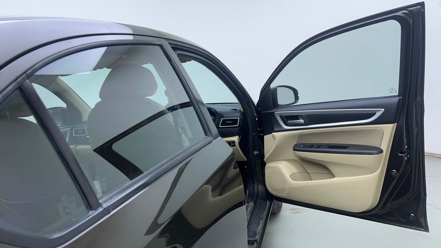 Used 2024 Honda Amaze S 1.2 Petrol MT Petrol Manual interior RIGHT FRONT DOOR OPEN VIEW