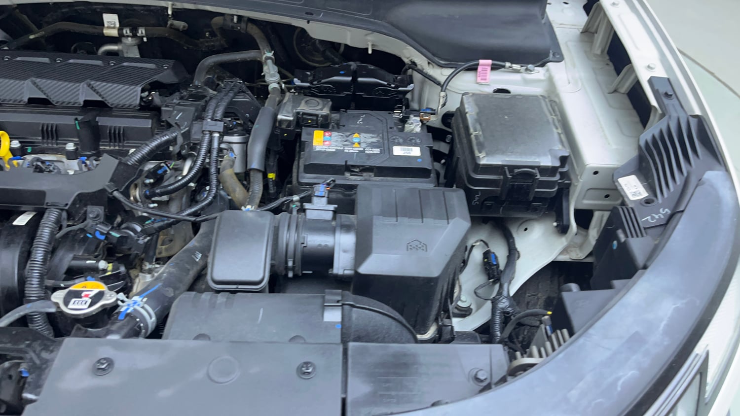 Used 2024 Hyundai Creta 1.5 MPi Petrol MT S(O) Petrol Manual engine ENGINE LEFT SIDE VIEW