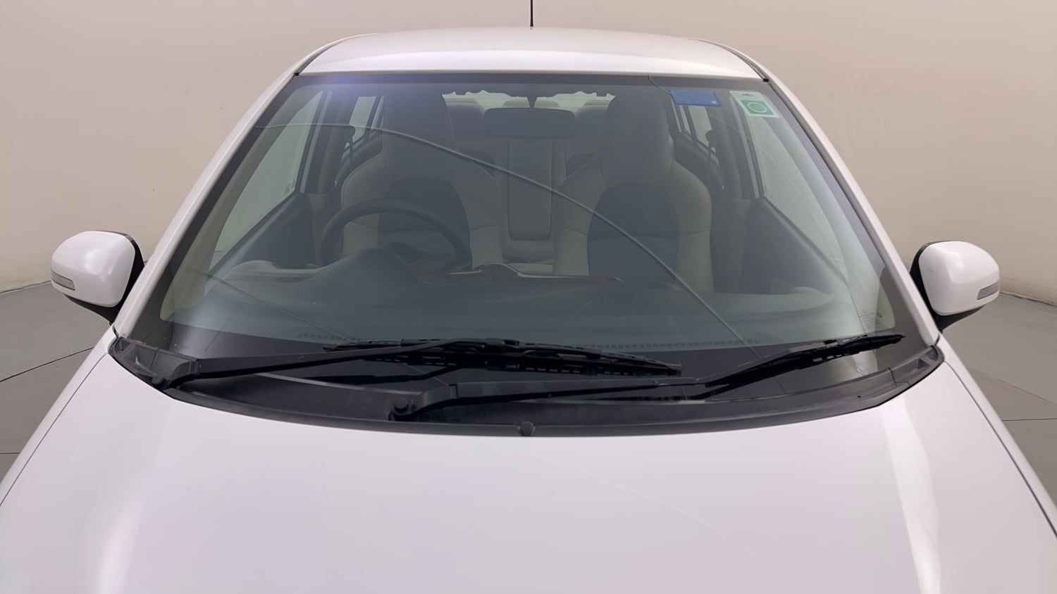 Used 2014 Honda Amaze 1.2 VX AT i-VTEC Petrol Automatic exterior FRONT WINDSHIELD VIEW