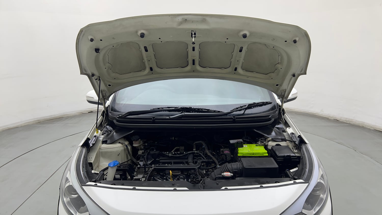 Used 2019 Hyundai i20 Active 1.2 SX Petrol Manual engine ENGINE & BONNET OPEN FRONT VIEW