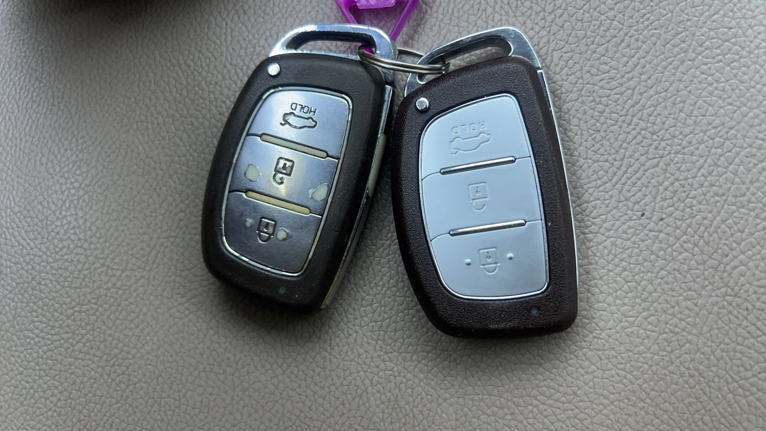 Used 2014 Hyundai Xcent S AT 1.2 (O) Petrol Automatic extra CAR KEY VIEW