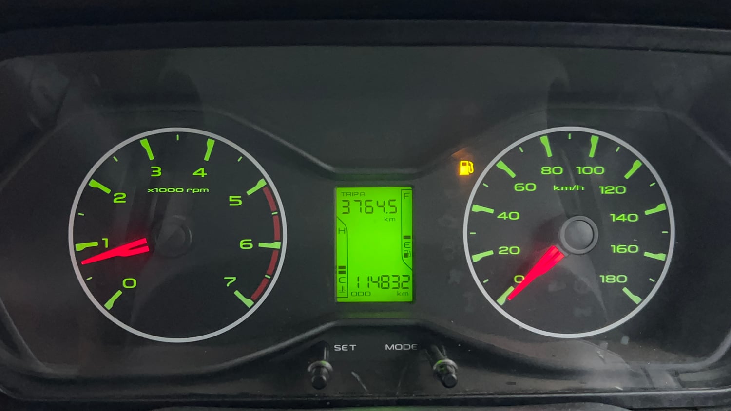 Used 2016 Mahindra Scorpio S6 Plus Diesel Manual interior CLUSTERMETER VIEW