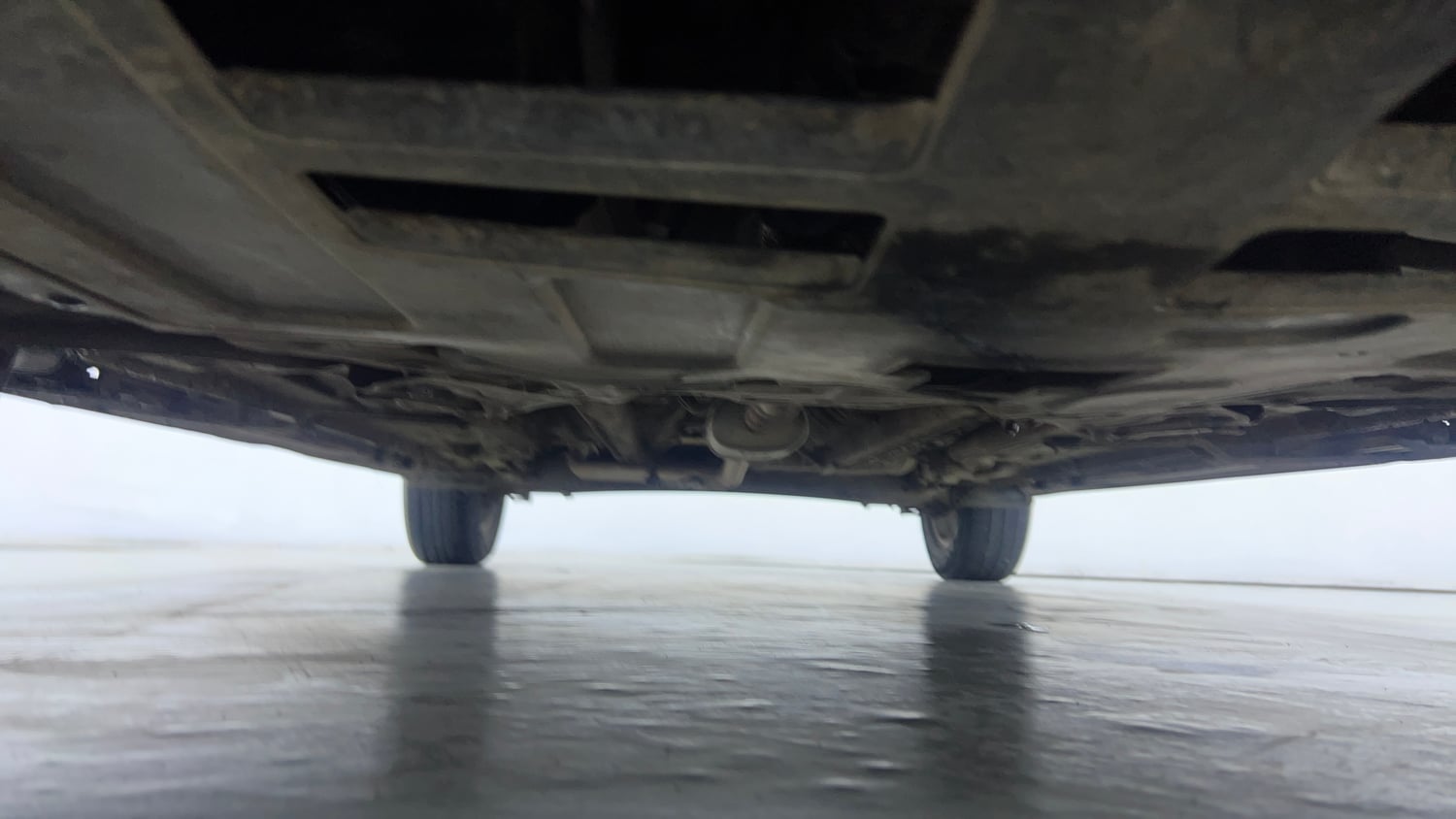 Used 2016 Hyundai Creta 1.6 SX Plus Petrol Petrol Manual extra FRONT LEFT UNDERBODY VIEW