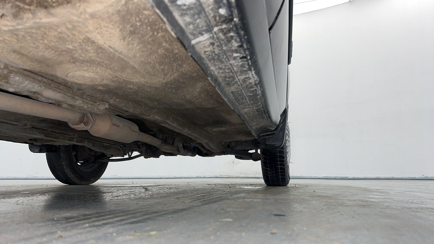 Used 2015 Maruti Suzuki Alto 800 Vxi Petrol Manual extra REAR RIGHT UNDERBODY VIEW