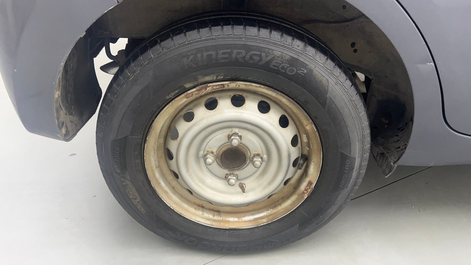 Used 2019 Hyundai Santro Magna CNG Cng Manual tyres RIGHT REAR TYRE RIM VIEW