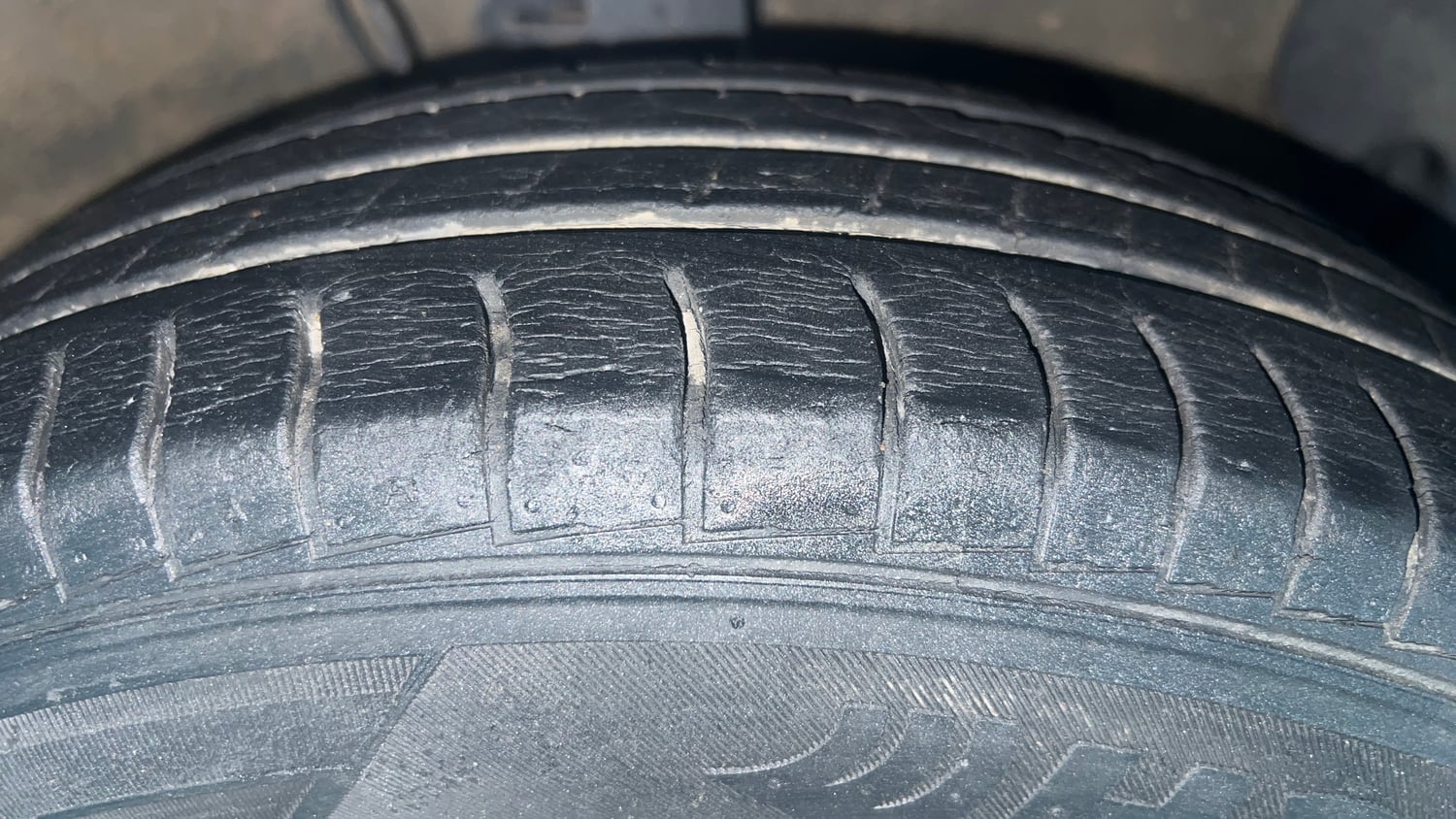 Used 2019 Hyundai Santro Magna CNG Cng Manual tyres RIGHT FRONT TYRE TREAD VIEW