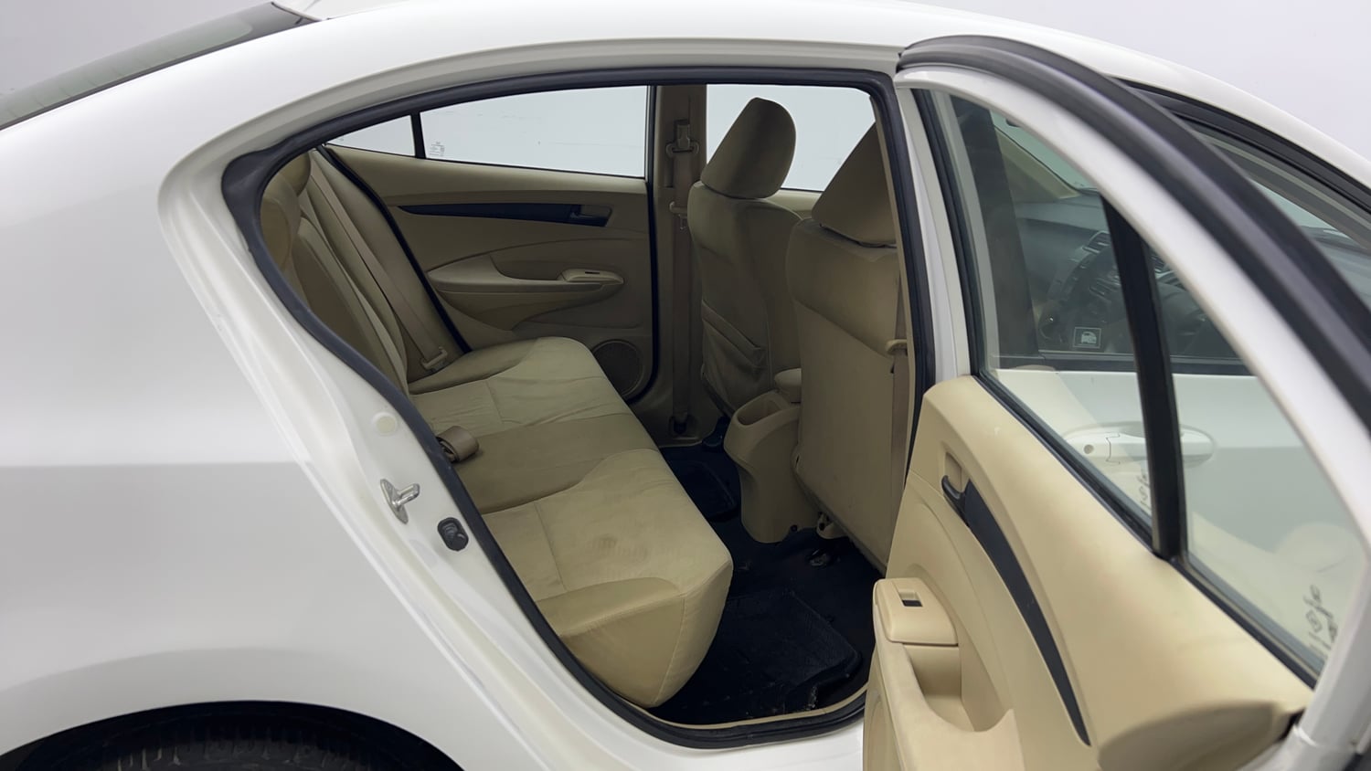 Used 2013 Honda City 1.5 S MT Petrol Manual interior RIGHT SIDE REAR DOOR CABIN VIEW