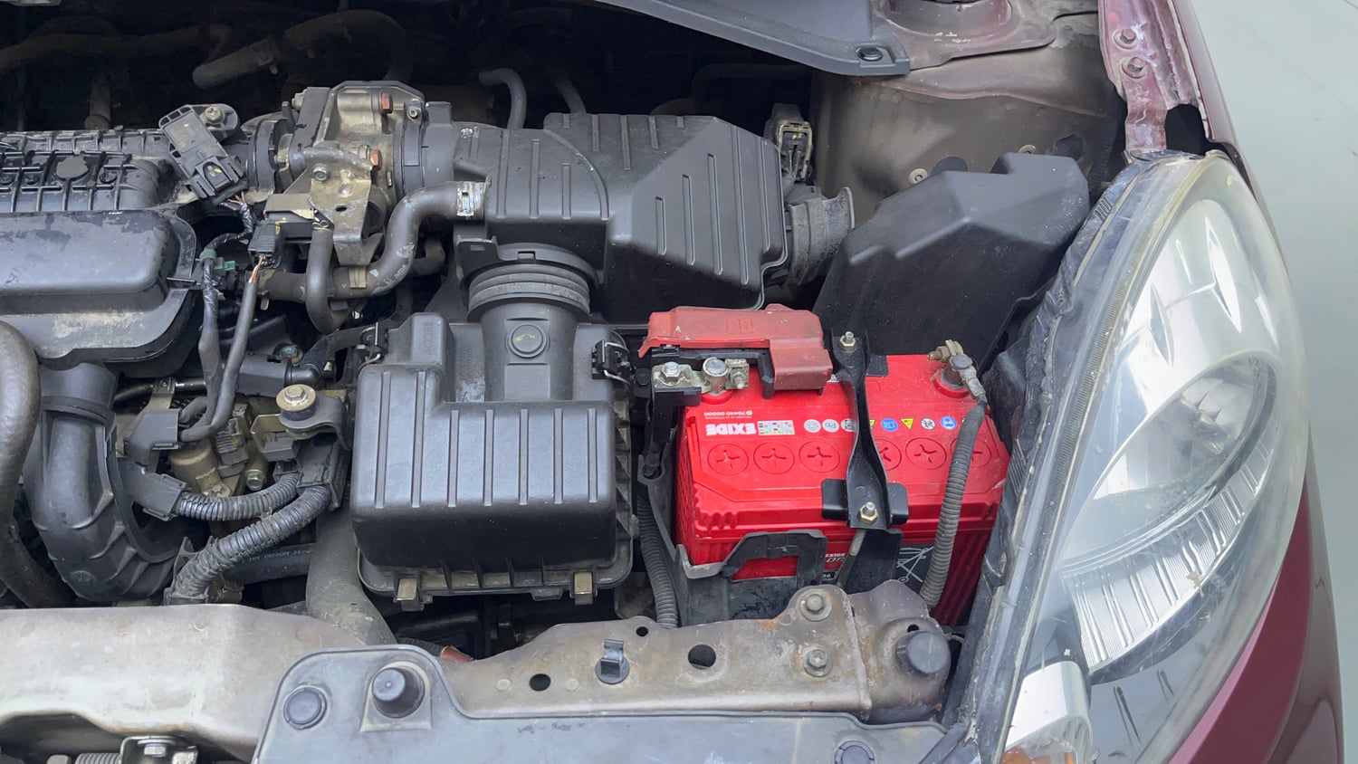 Used 2016 Honda Amaze 1.2 VX i-VTEC Petrol Manual engine ENGINE LEFT SIDE VIEW