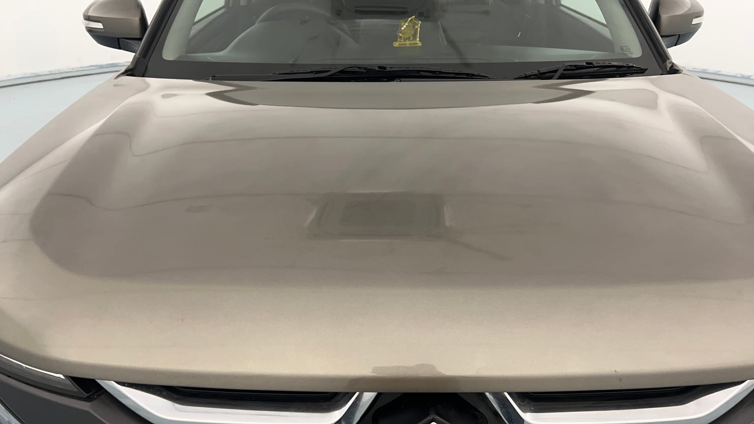 Used 2025 Maruti Suzuki Brezza VXi Petrol Manual dents MINOR SCRATCH