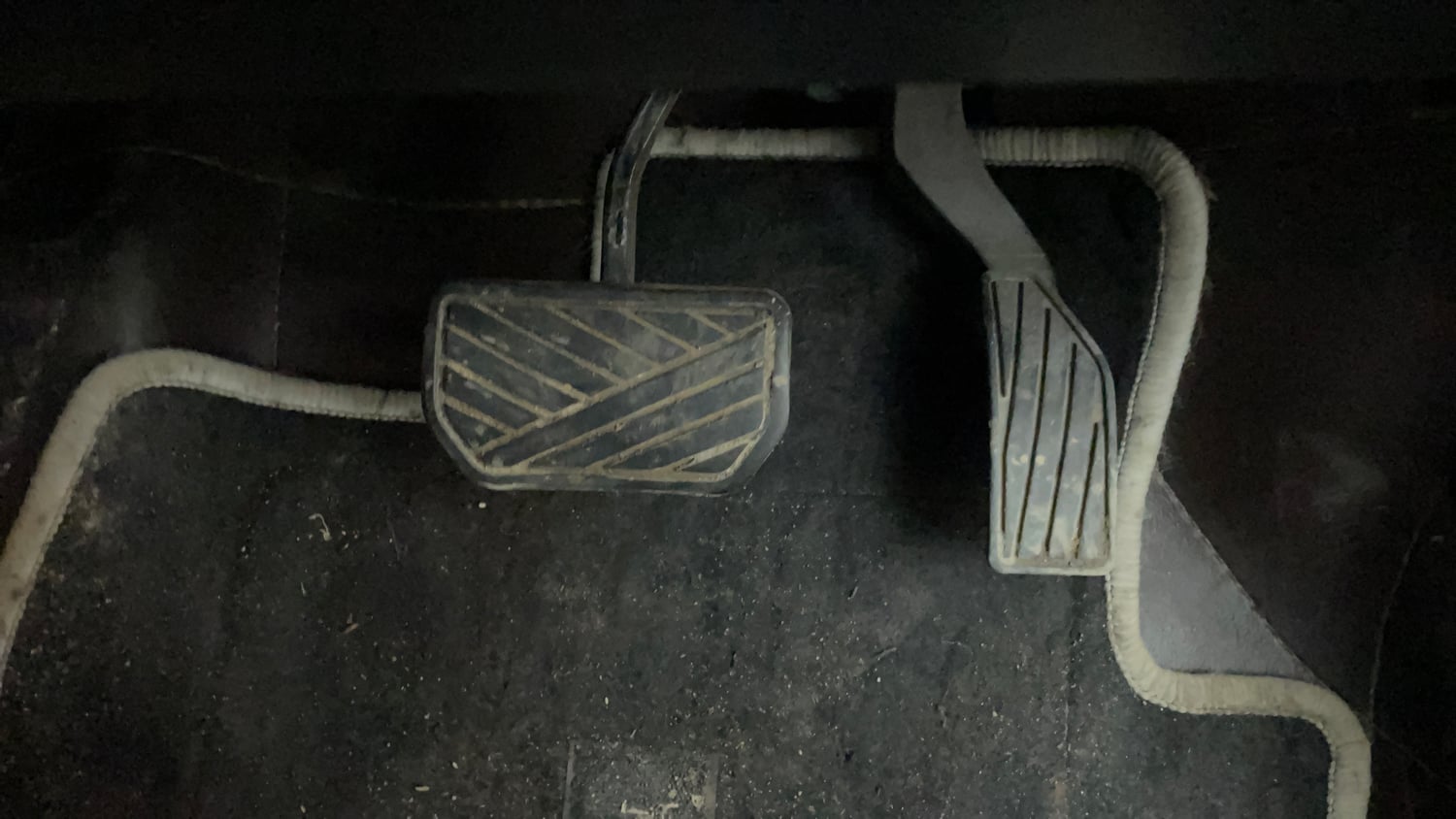Used 2019 maruti-suzuki Vitara Brezza ZDi Plus AGS Diesel Automatic interior PEDALS VIEW