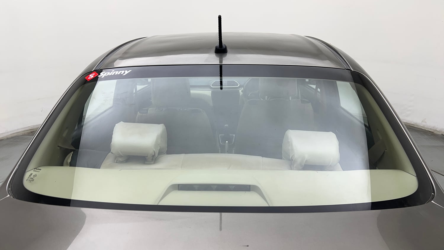 Used 2022 Maruti Suzuki Dzire VXi Petrol Manual exterior BACK WINDSHIELD VIEW