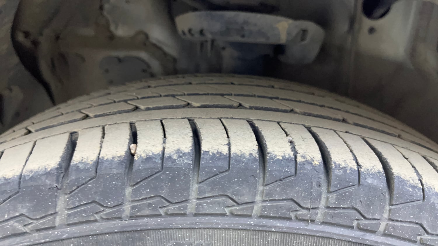 Used 2024 Hyundai Creta 1.5 MPi Petrol MT S(O) Petrol Manual tyres LEFT FRONT TYRE TREAD VIEW