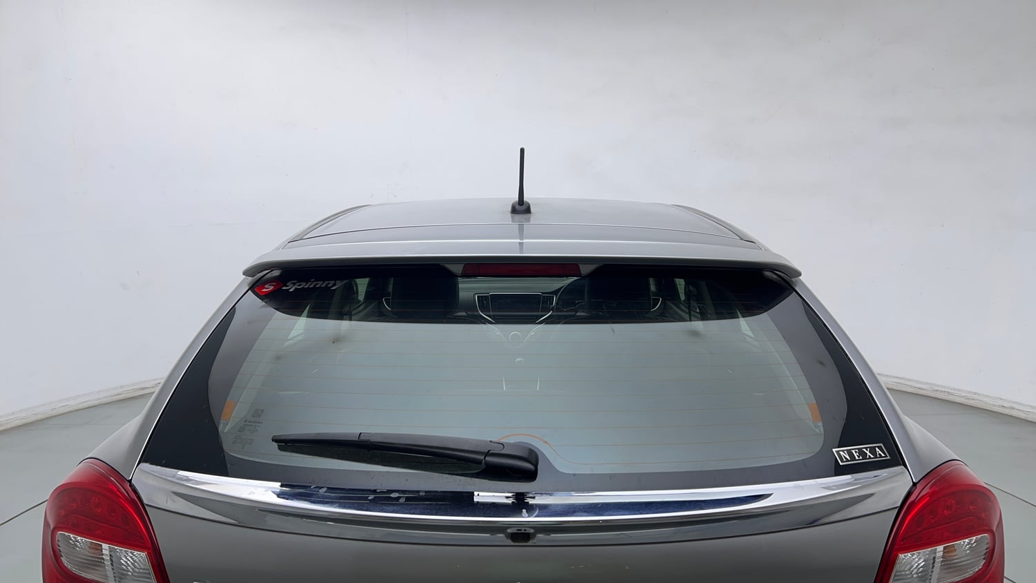 Used 2018 Maruti Suzuki Baleno Alpha 1.2 Petrol Manual exterior BACK WINDSHIELD VIEW