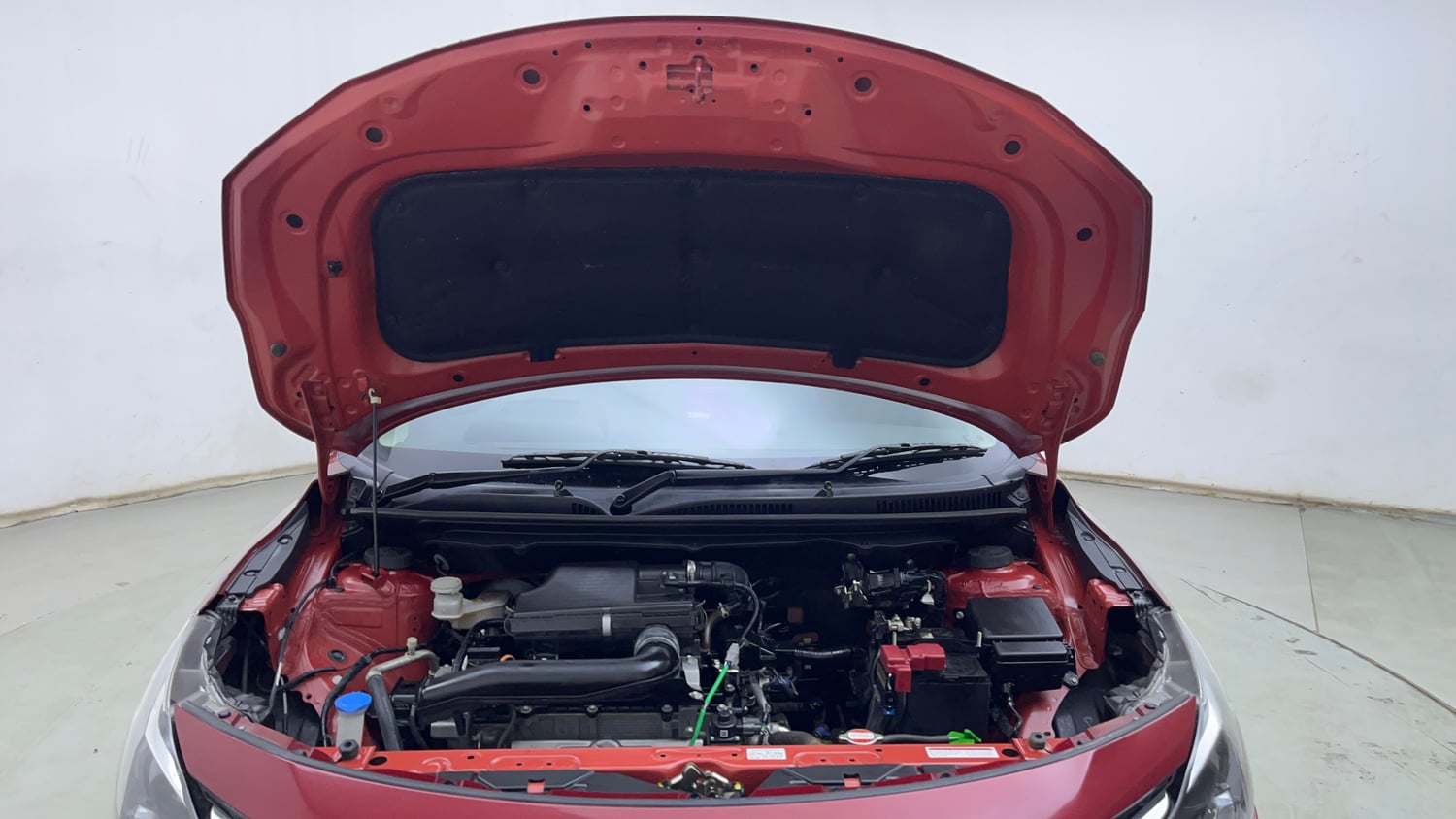 Used 2024 Maruti Suzuki Baleno Alpha MT Petrol Manual engine ENGINE & BONNET OPEN FRONT VIEW