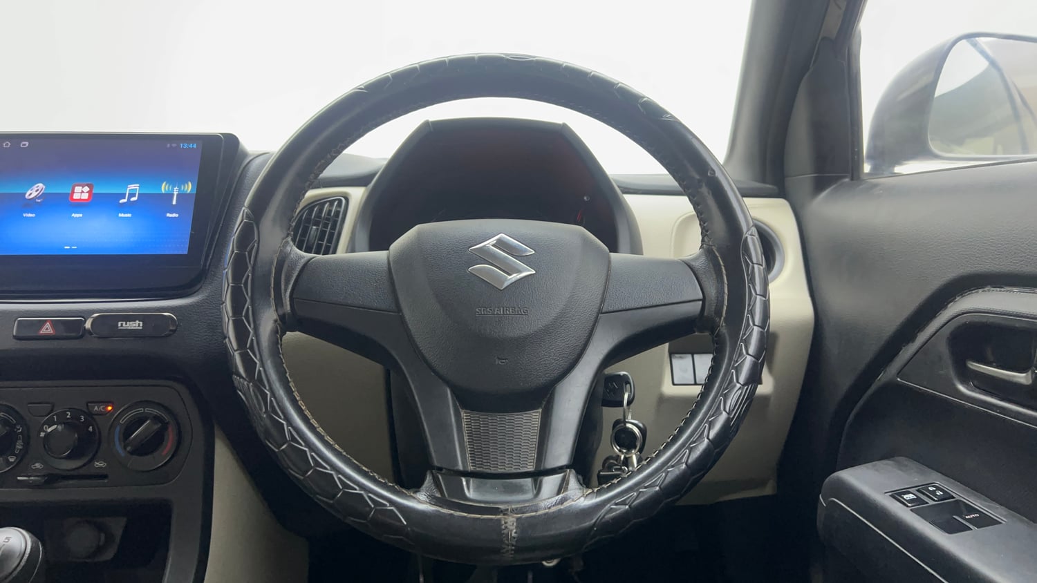 Used 2022 Maruti Suzuki Wagon R LXI 1.0 Petrol Manual interior STEERING VIEW