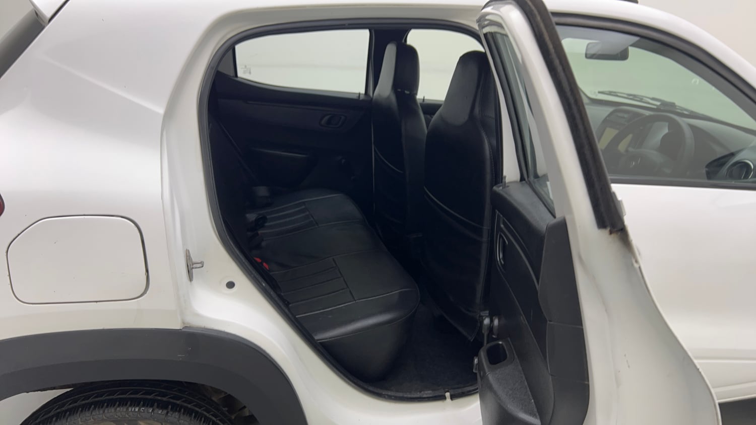 Used 2017 Renault Kwid 1.0 RXT Petrol Manual interior RIGHT SIDE REAR DOOR CABIN VIEW