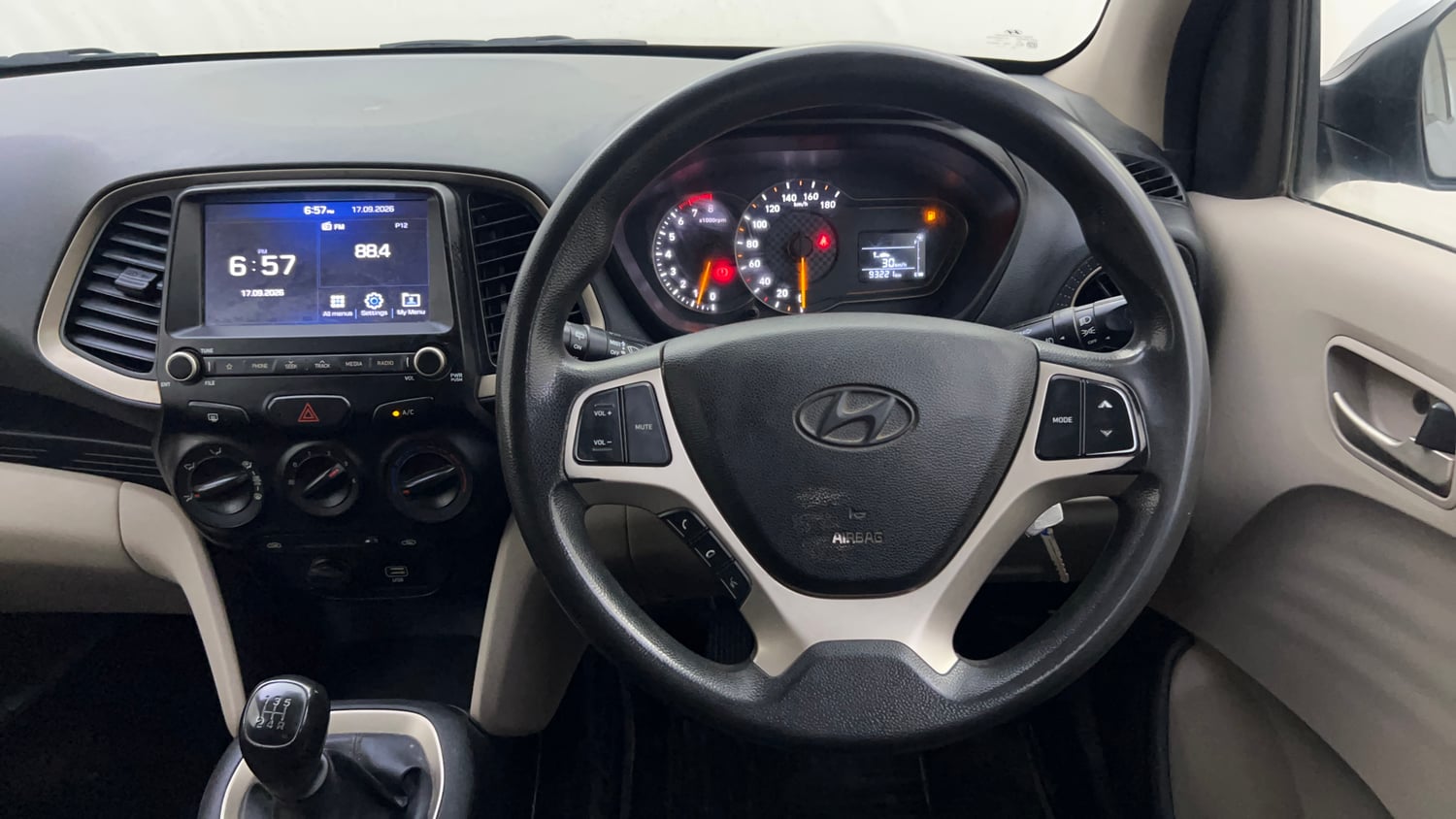 Used 2020 Hyundai Santro Asta Petrol Manual interior STEERING VIEW