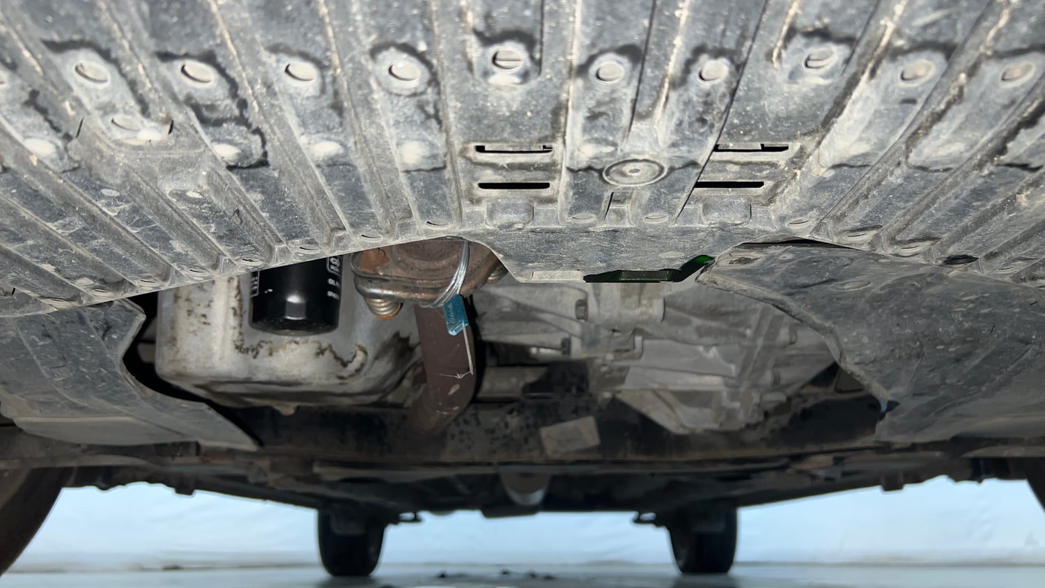 Used 2020 Maruti Suzuki Ciaz Alpha Hybrid 1.5 Petrol Manual extra FRONT LEFT UNDERBODY VIEW