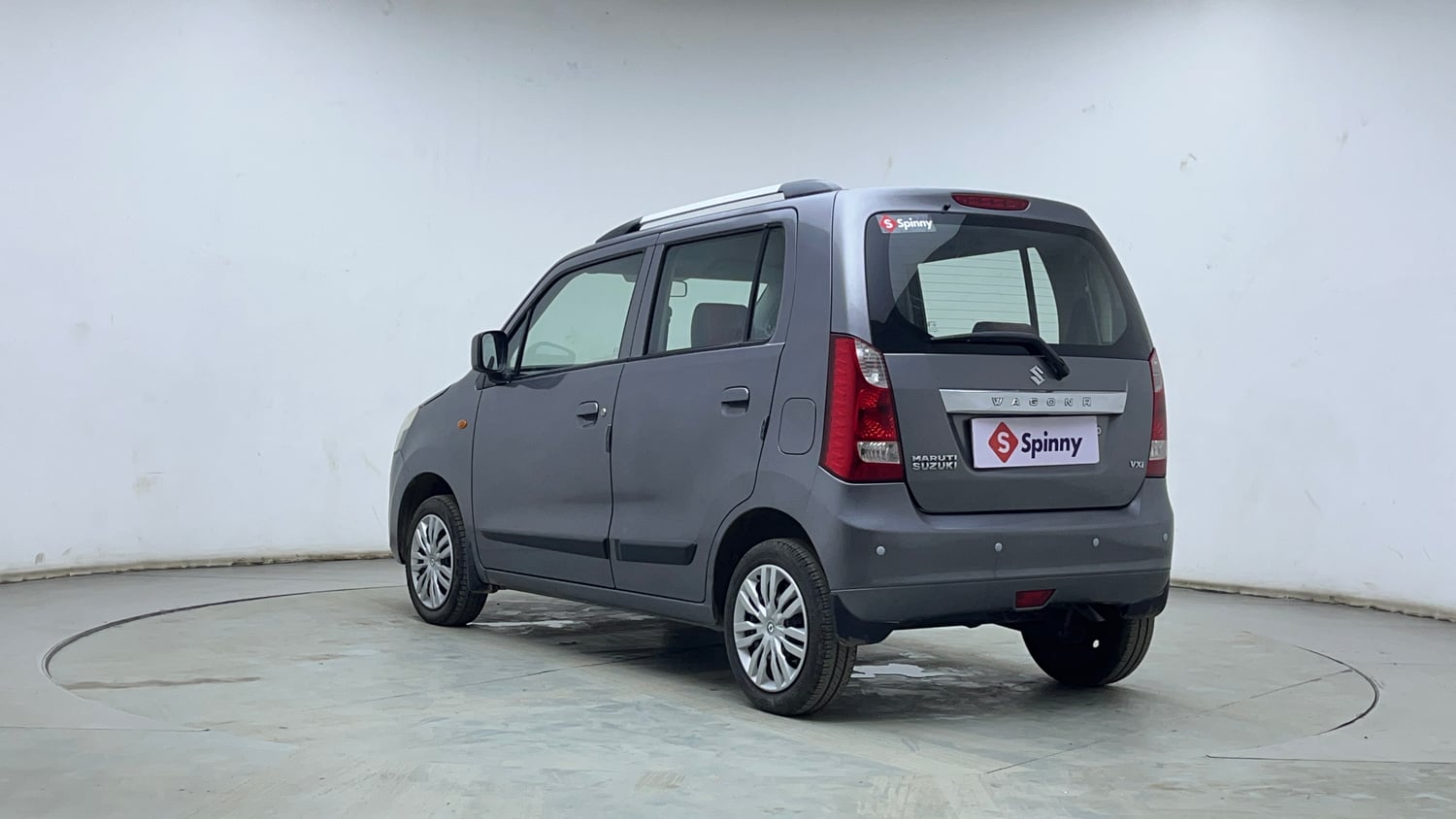 Used 2014 Maruti Suzuki Wagon R VXI Petrol Manual exterior LEFT REAR CORNER VIEW