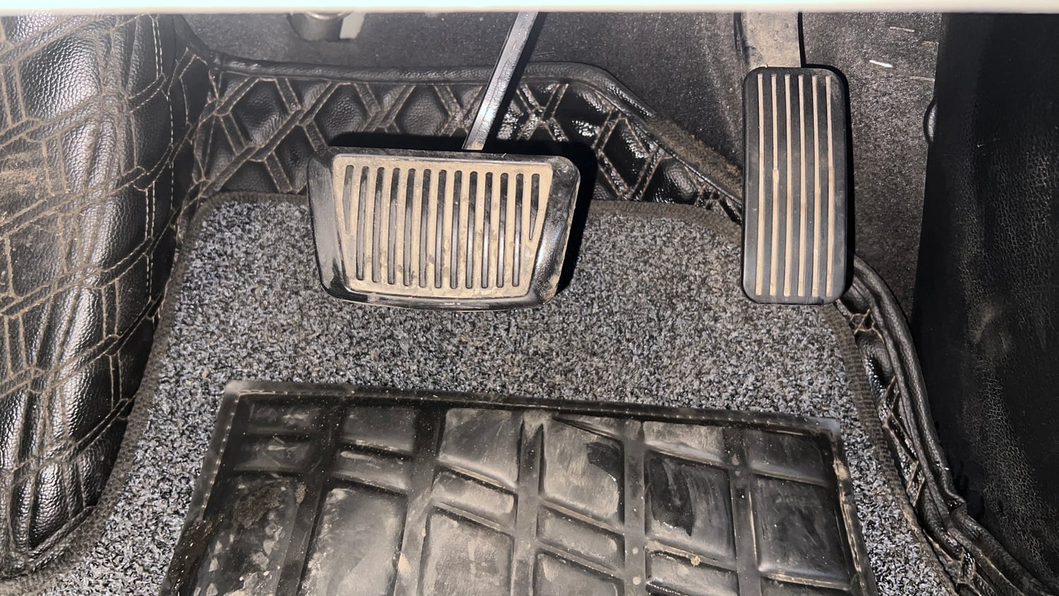 Used 2020 Kia Seltos HTX IVT 1.5 Petrol Automatic interior PEDALS VIEW