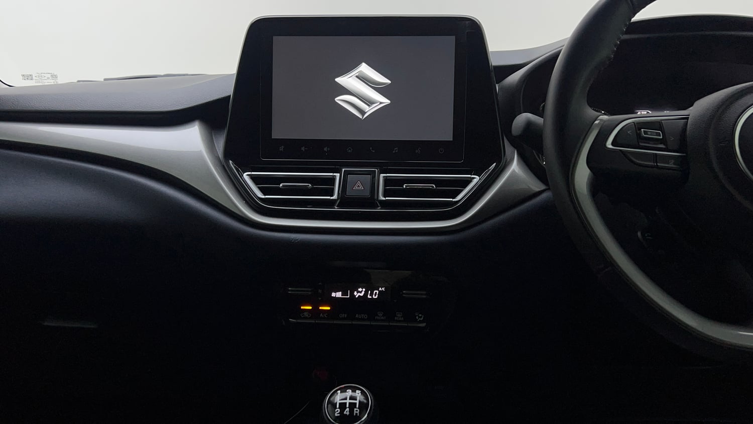 Used 2024 Maruti Suzuki Baleno Alpha MT Petrol Manual interior MUSIC SYSTEM & AC CONTROL VIEW